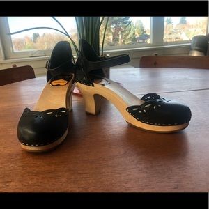 Swedish Hasbeens Heeled Sandal size 39/9
